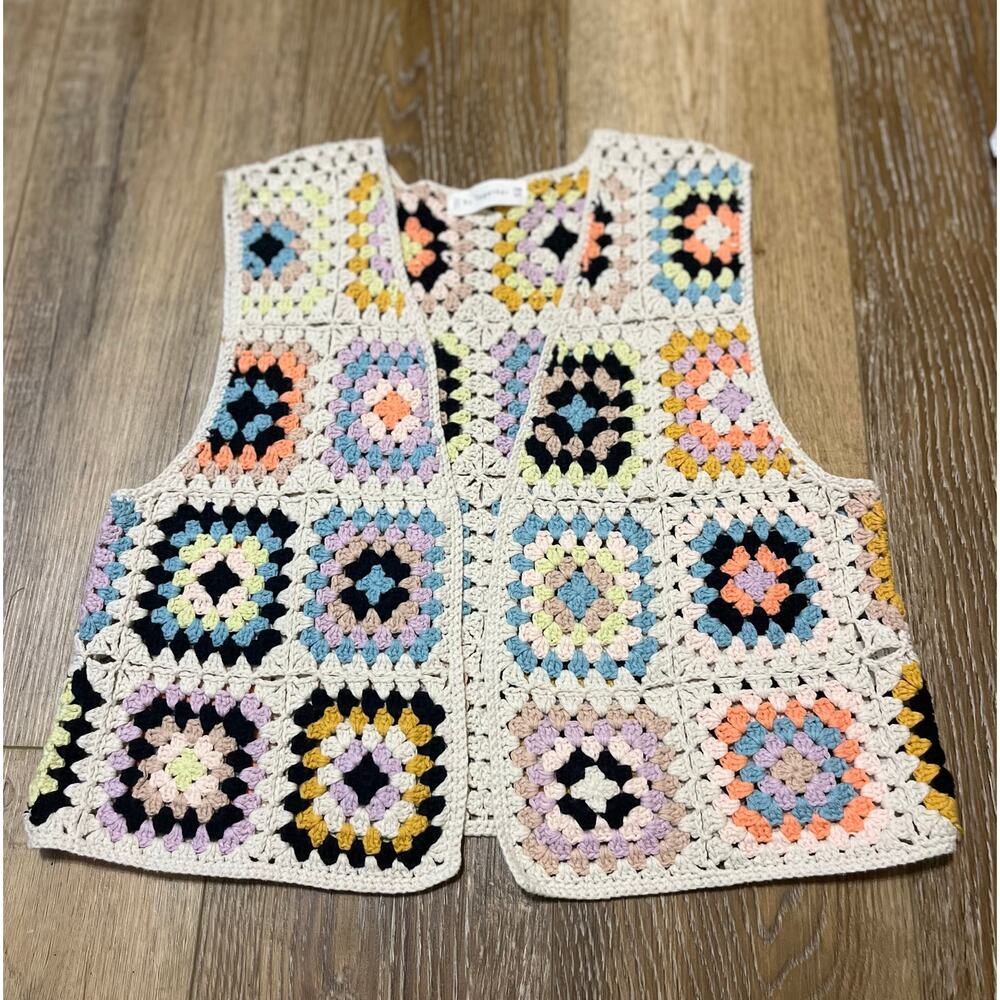 By Together Crochet Granny Square Cardigan Vest Women’s OS Cottagecore Boho EUC! - Picture 5 of 8